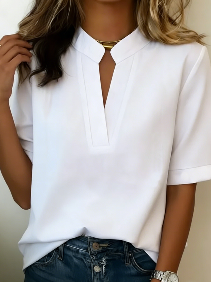 Lisa | Elegant Blouse with Refined Collar