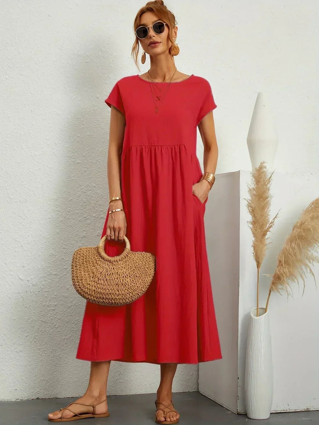 Gabrielle | Fluid midi dress of timeless elegance
