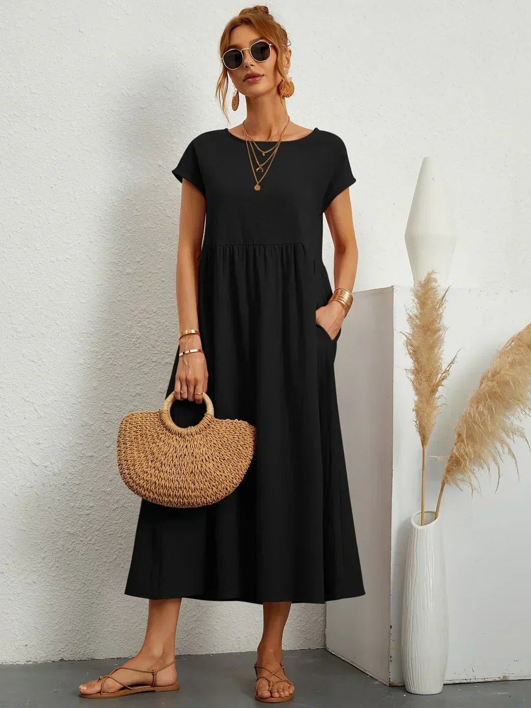 Gabrielle | Fluid midi dress of timeless elegance