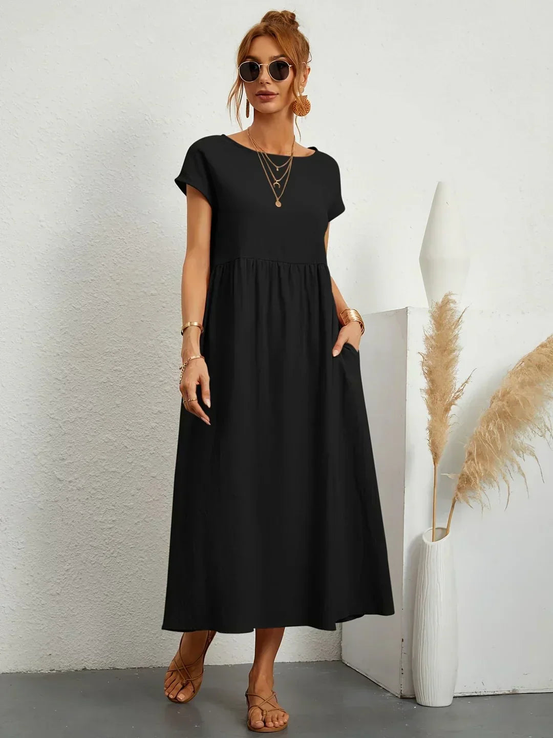 Gabrielle | Fluid midi dress of timeless elegance