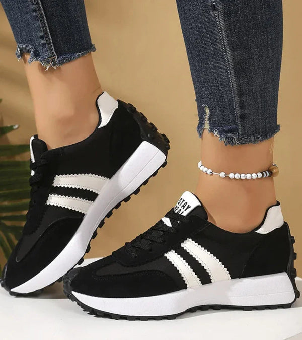 Jessy | Trendy comfort sneakers with a stable sole