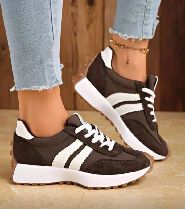 Jessy | Trendy comfort sneakers with a stable sole